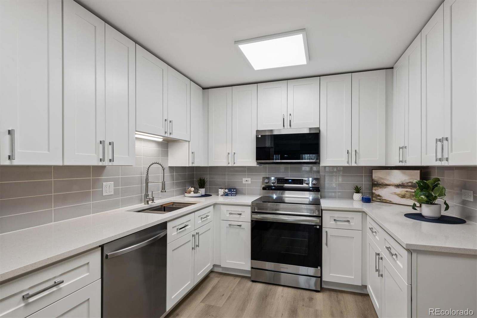 MLS Image #5 for 595 s alton way 6b,denver, Colorado