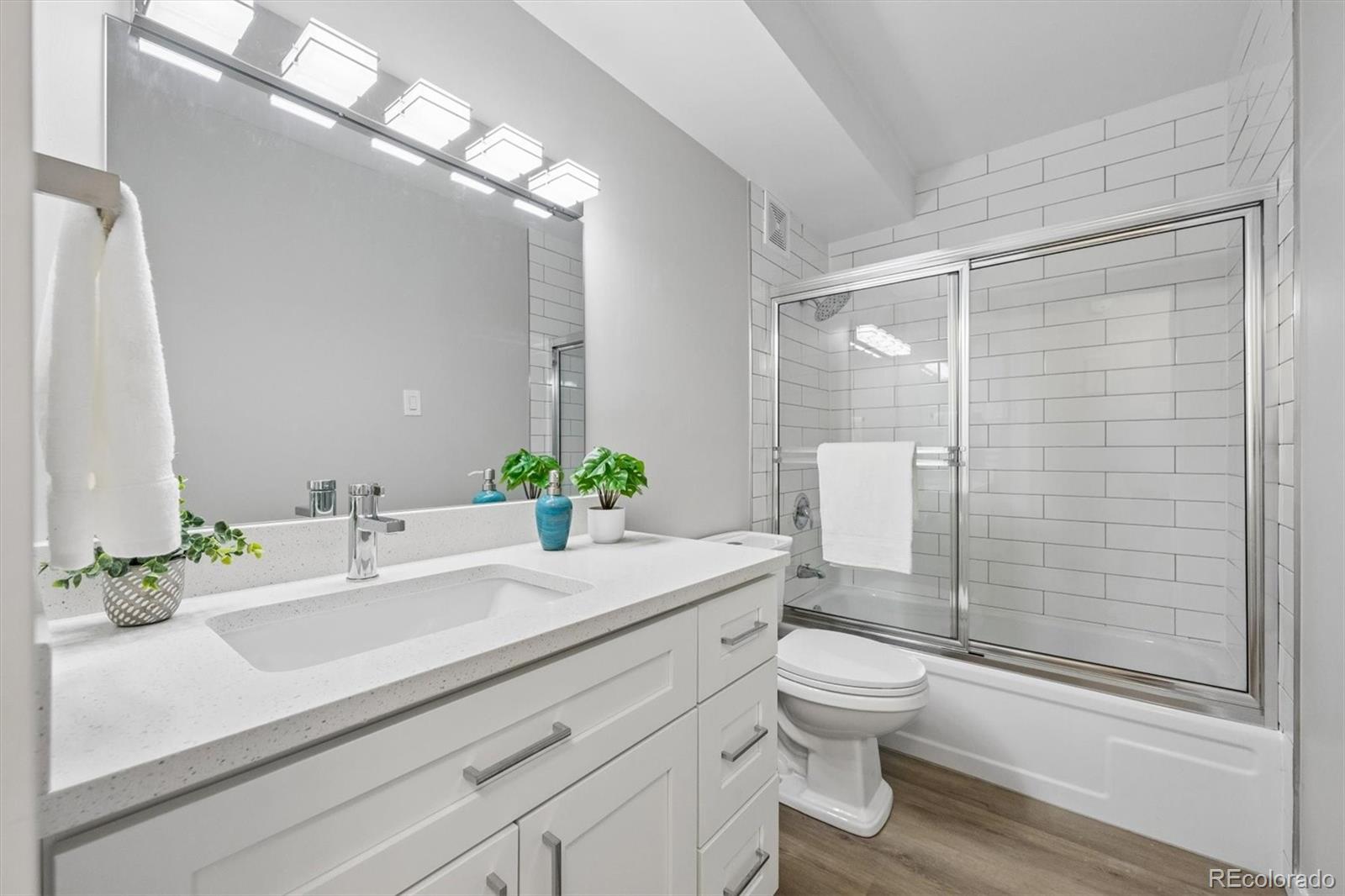 MLS Image #9 for 595 s alton way 6b,denver, Colorado