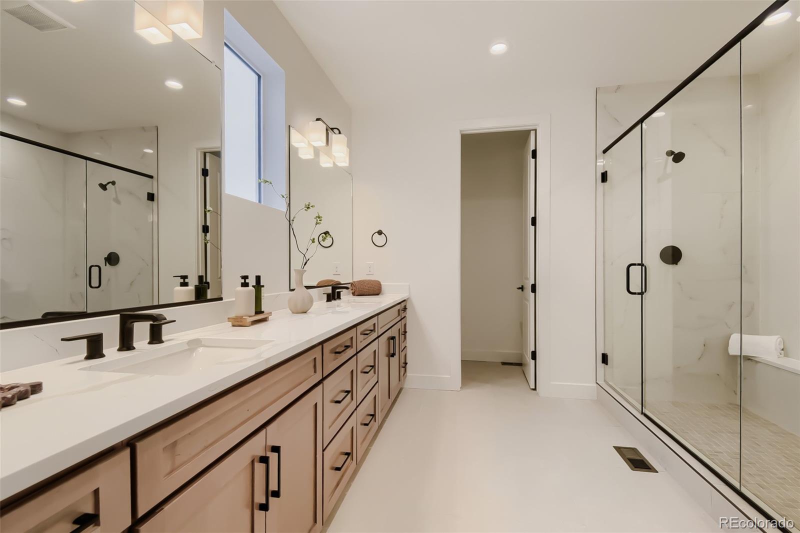 MLS Image #6 for 7716 s irving street,littleton, Colorado