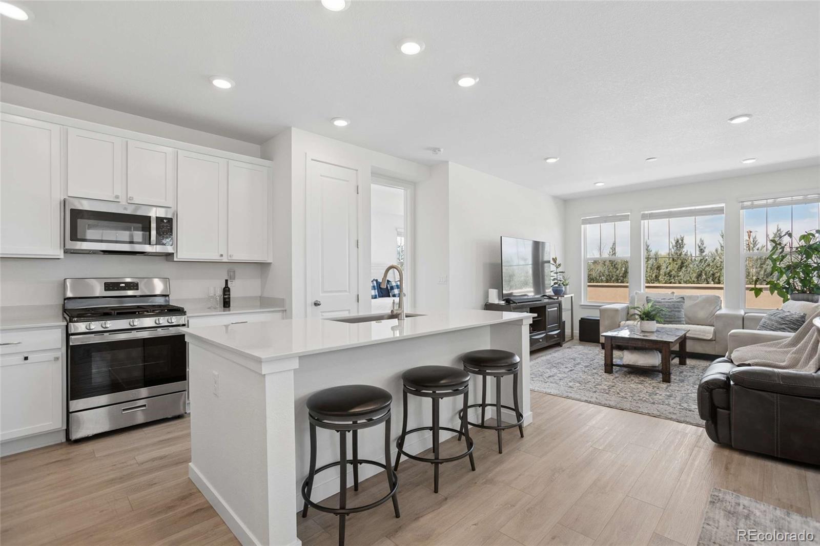 MLS Image #0 for 15979  xanthia way,thornton, Colorado