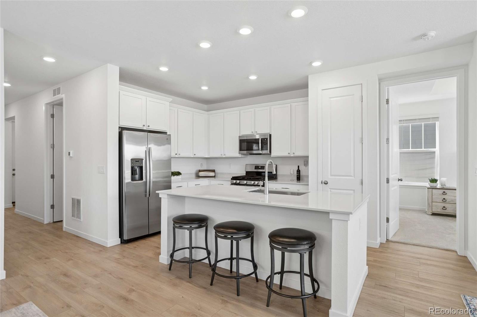 MLS Image #3 for 15979  xanthia way,thornton, Colorado
