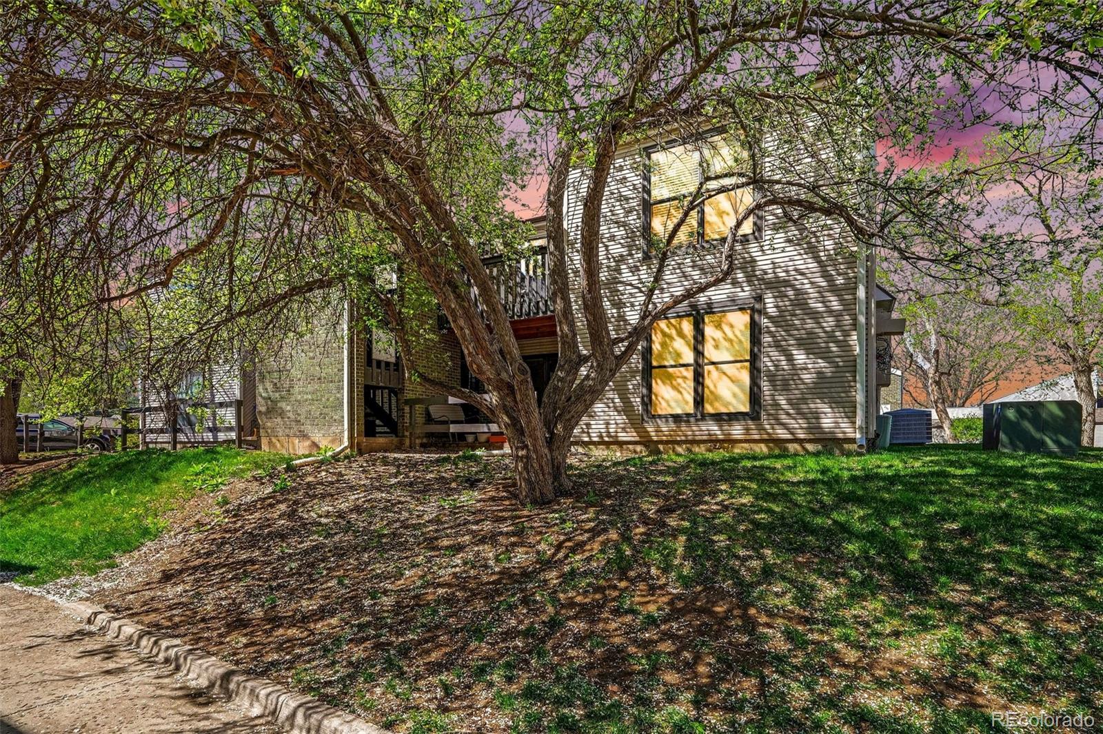 MLS Image #20 for 3550 s harlan street,denver, Colorado