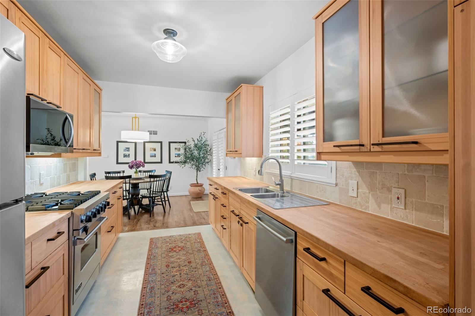 MLS Image #12 for 3701 e dartmouth avenue,denver, Colorado