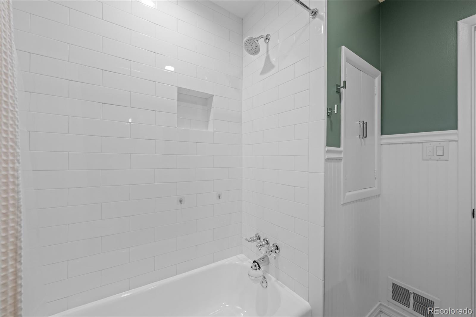 MLS Image #25 for 3701 e dartmouth avenue,denver, Colorado