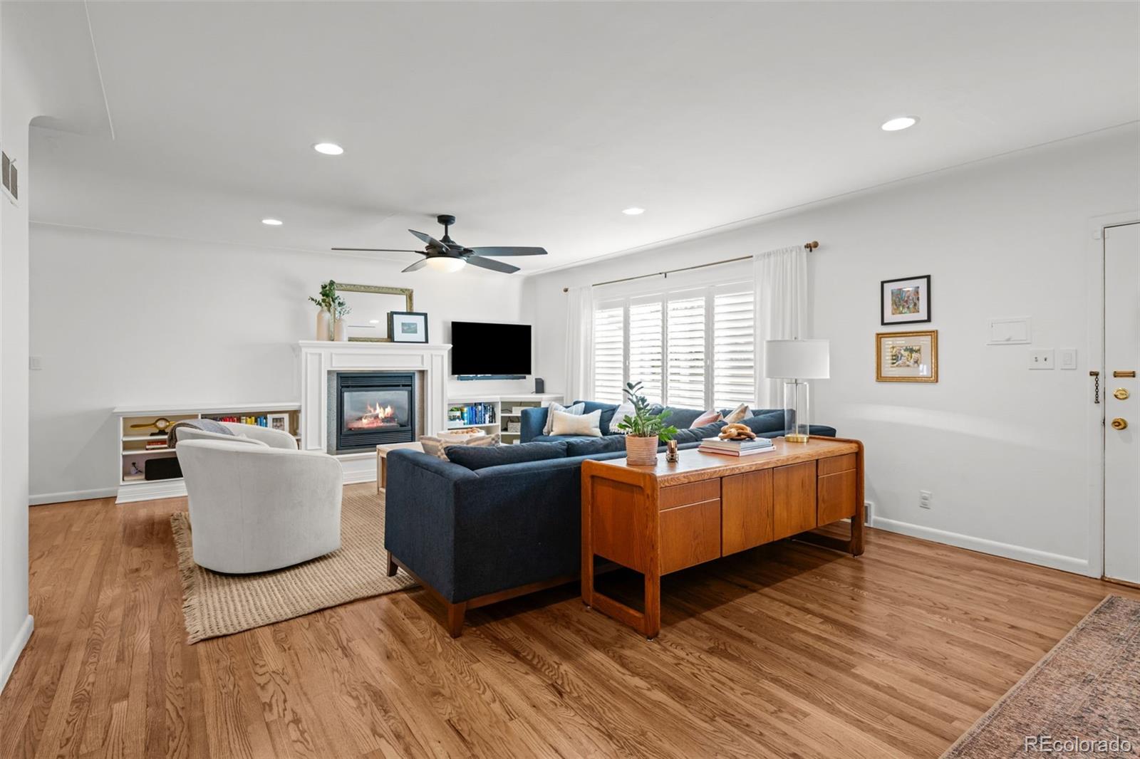 MLS Image #3 for 3701 e dartmouth avenue,denver, Colorado