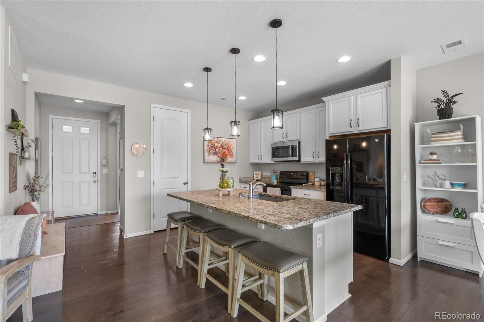 MLS Image #6 for 240 s langdale court,aurora, Colorado