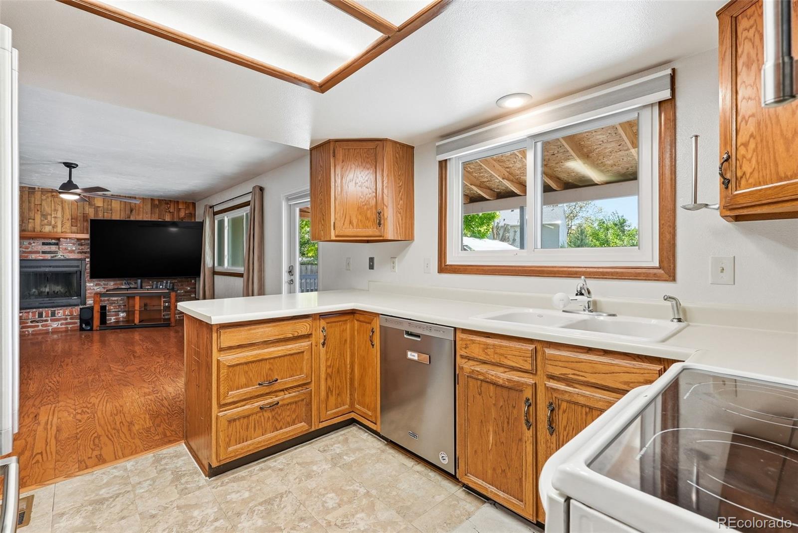 MLS Image #3 for 10675  hobbit lane,westminster, Colorado