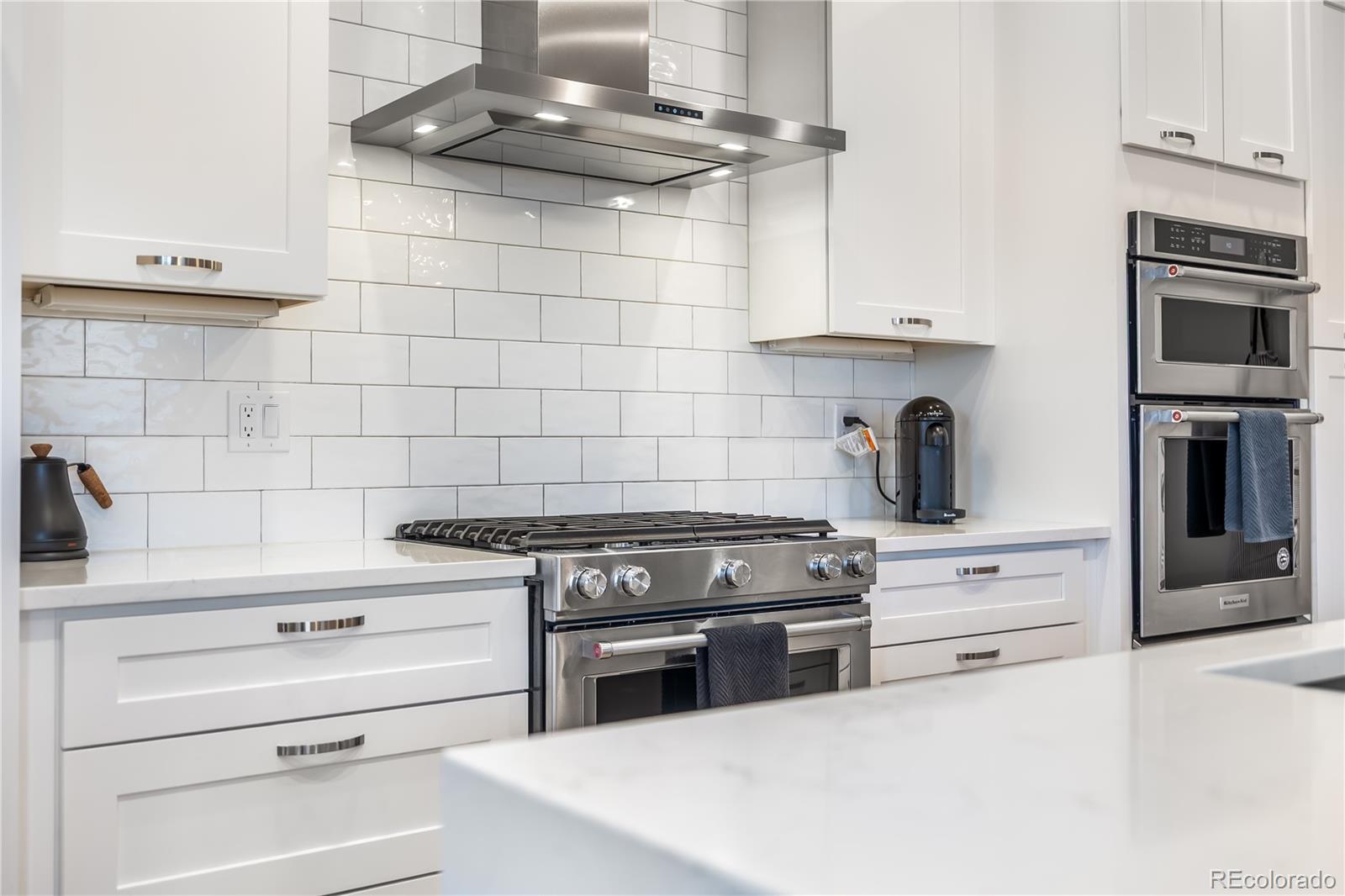 MLS Image #10 for 1728  hooker street,denver, Colorado