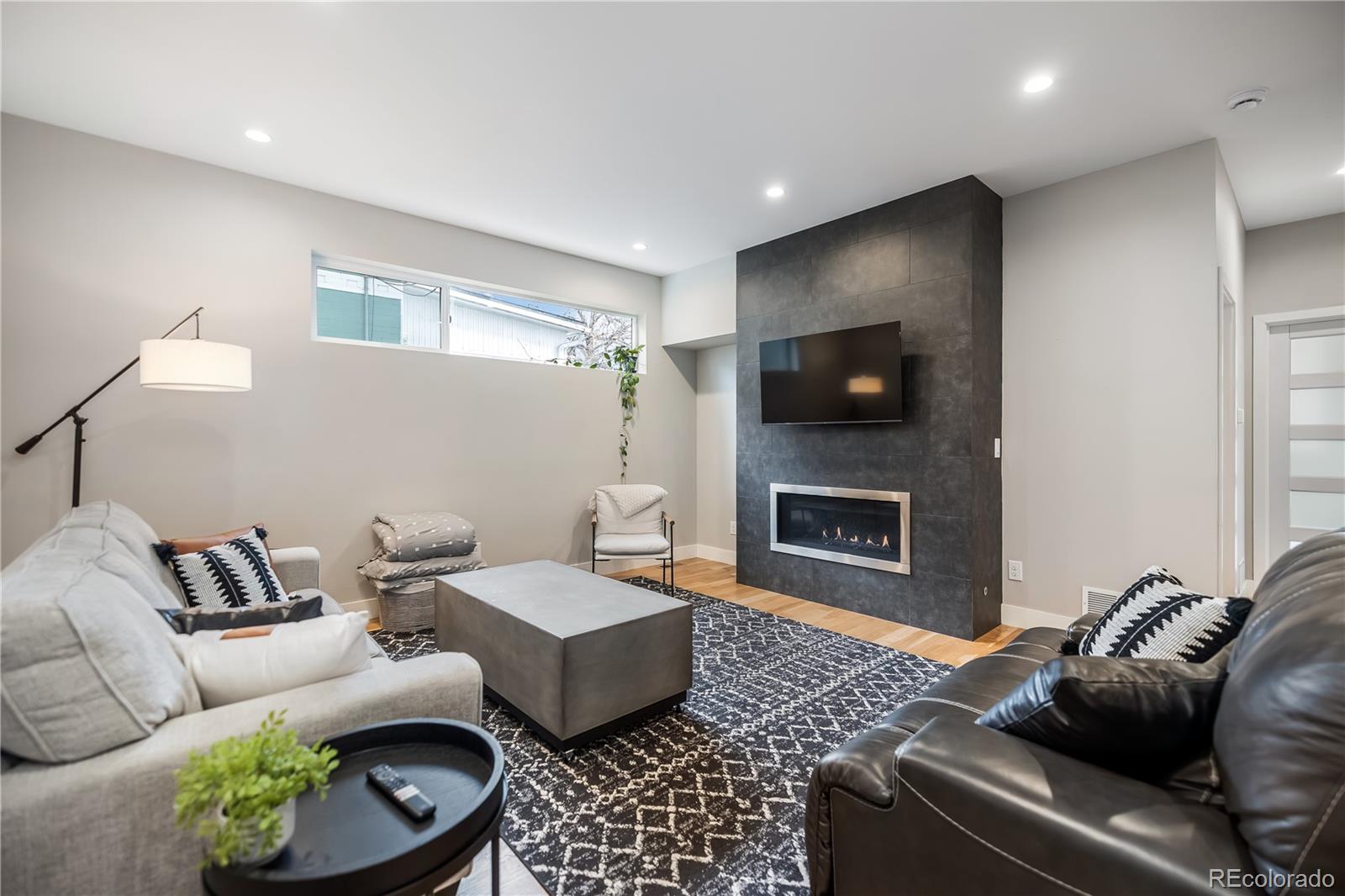 MLS Image #13 for 1728  hooker street,denver, Colorado