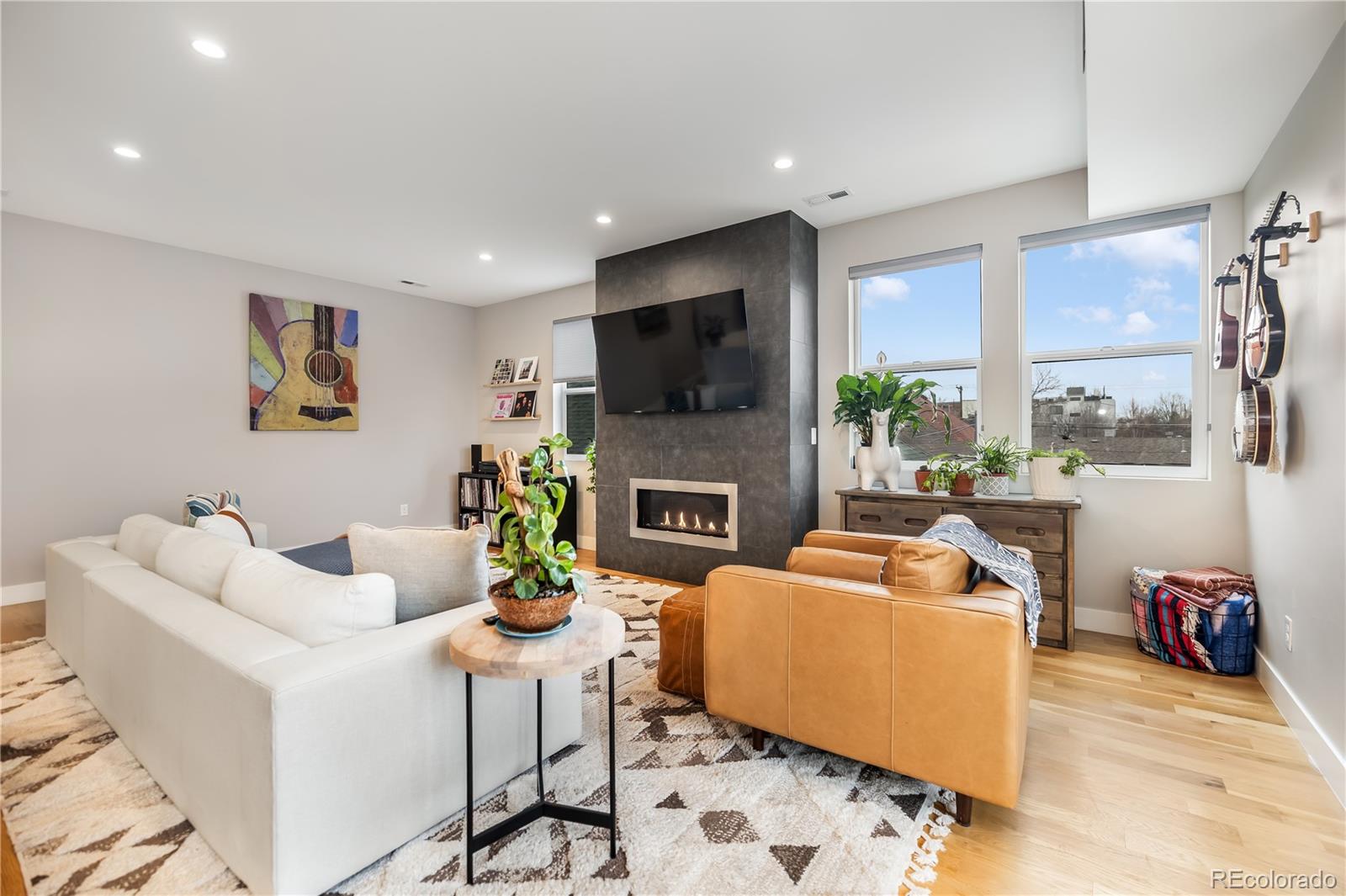 MLS Image #2 for 1728  hooker street,denver, Colorado