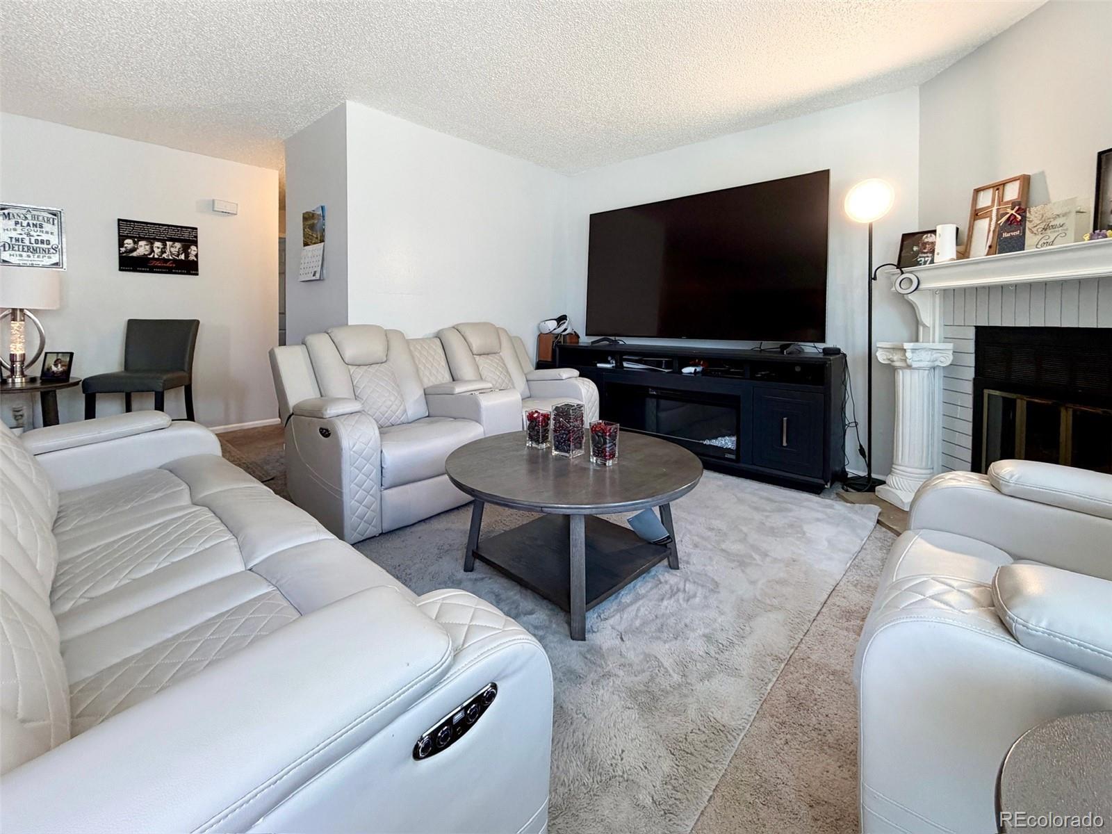 MLS Image #8 for 12615 e pacific circle,aurora, Colorado