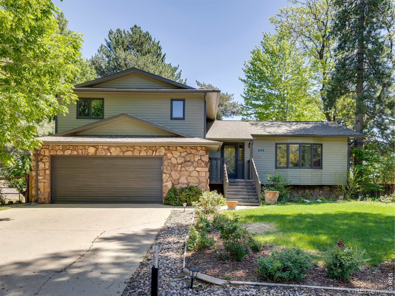 MLS Image #1 for 544  leader circle,louisville, Colorado