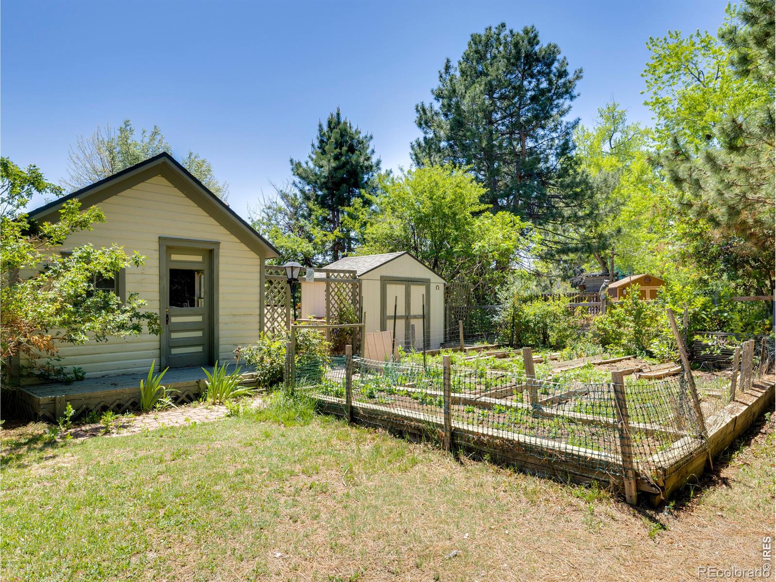 MLS Image #39 for 544  leader circle,louisville, Colorado
