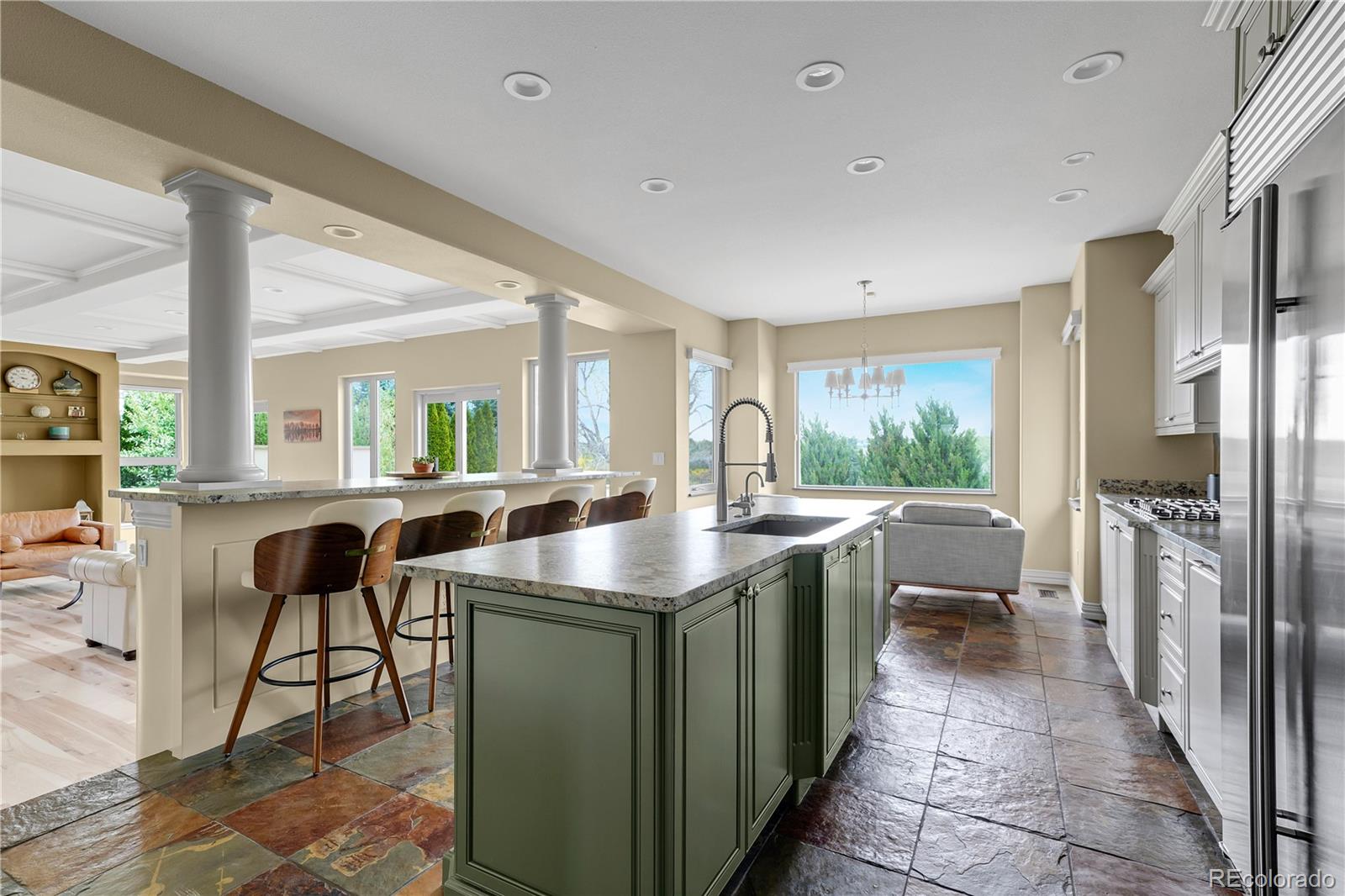 MLS Image #13 for 4358 w hinsdale avenue,littleton, Colorado