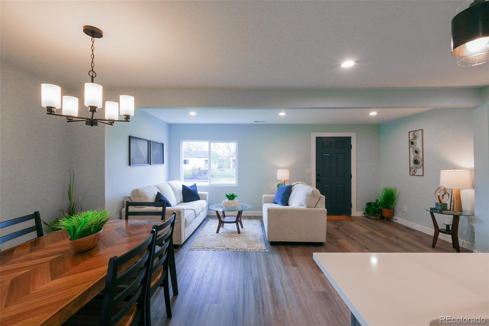 MLS Image #13 for 1450  syracuse street,denver, Colorado