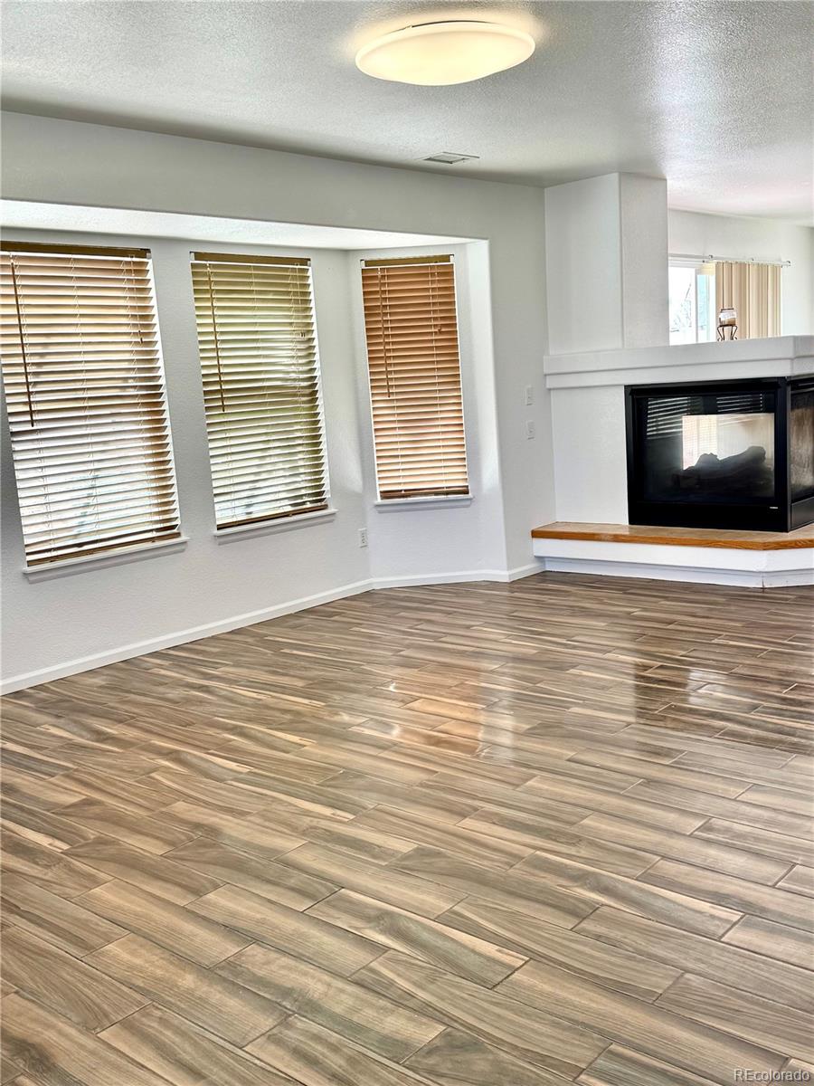 MLS Image #2 for 5553  jebel court,denver, Colorado