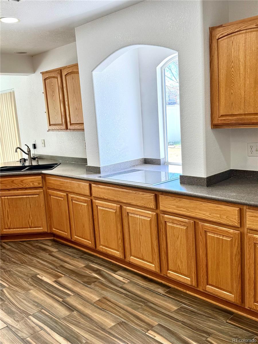 MLS Image #8 for 5553  jebel court,denver, Colorado
