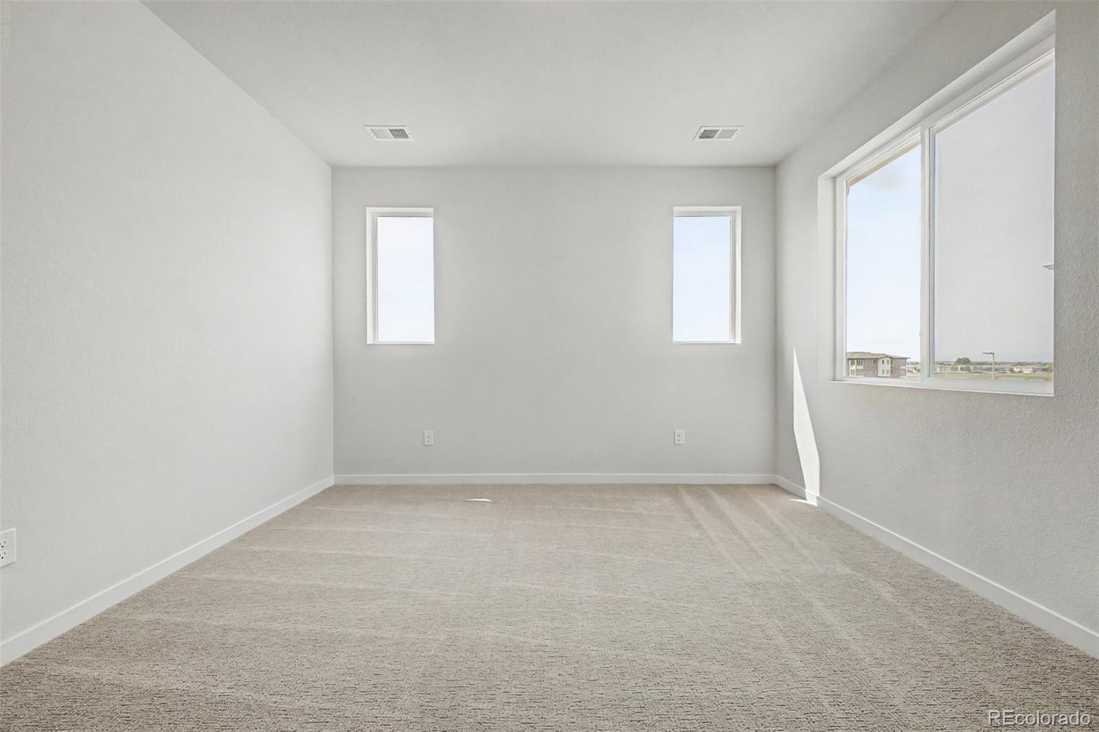 MLS Image #28 for 5804 n perth street,aurora, Colorado
