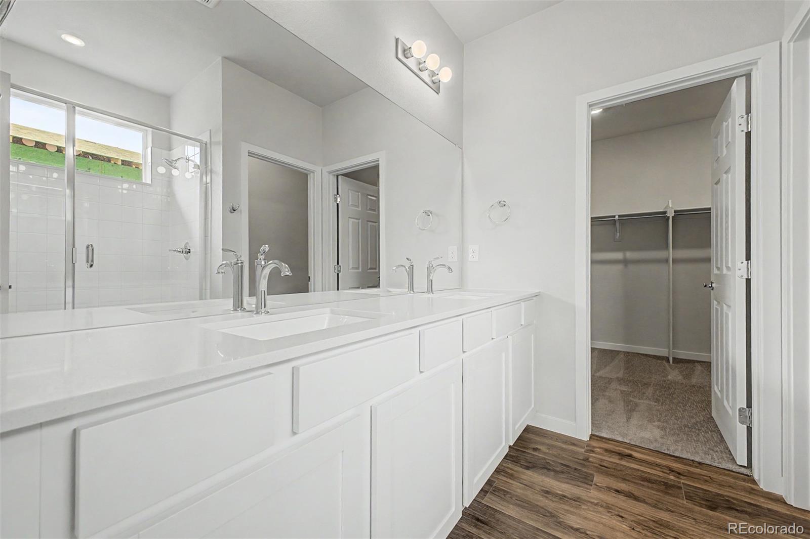 MLS Image #31 for 5804 n perth street,aurora, Colorado