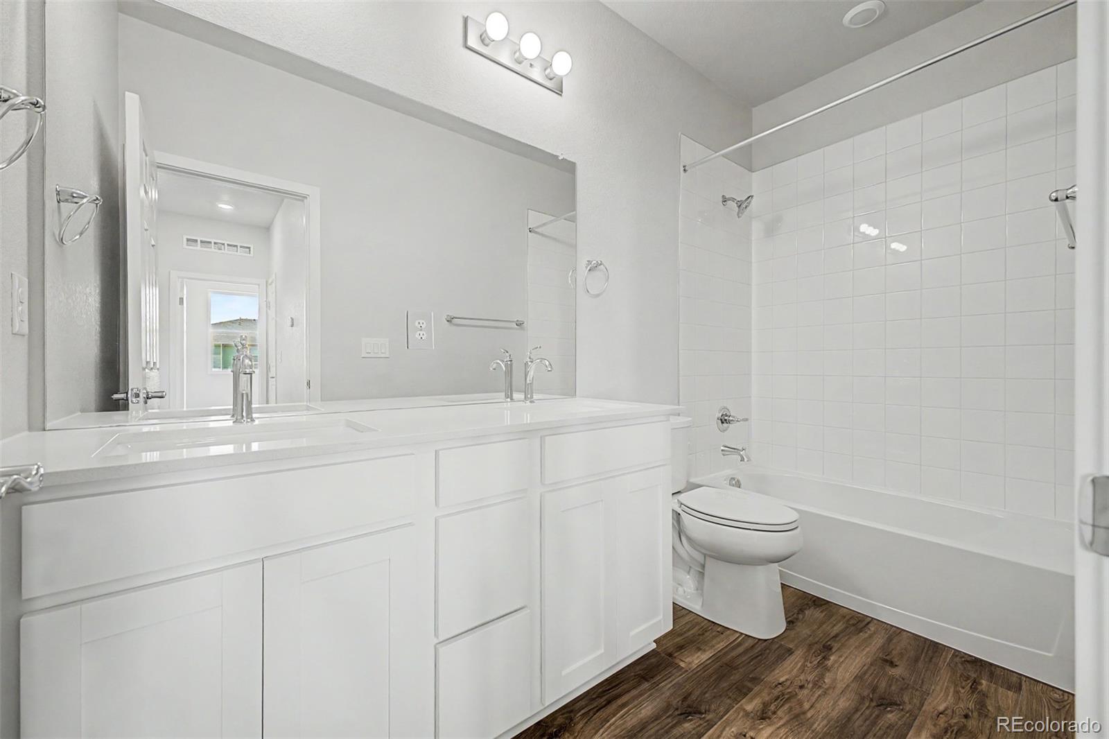 MLS Image #37 for 5804 n perth street,aurora, Colorado