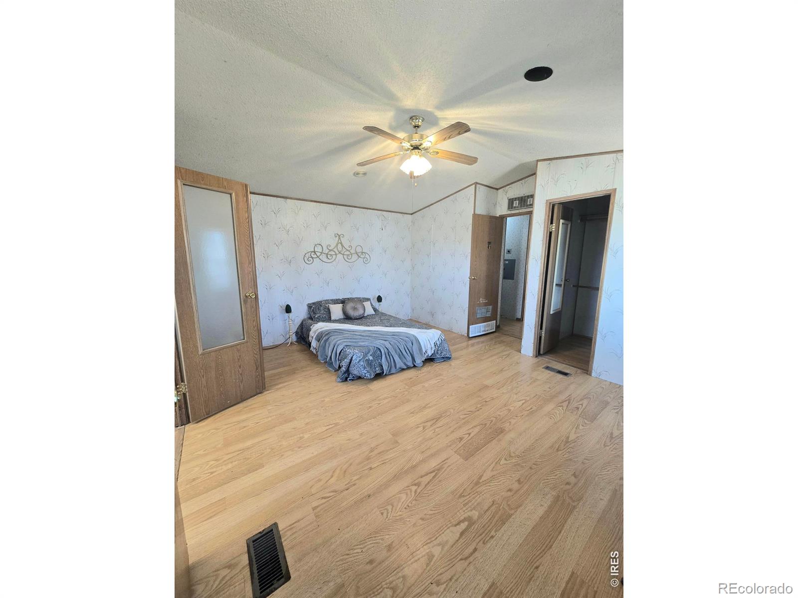 MLS Image #15 for 325 e 1st street,ault, Colorado