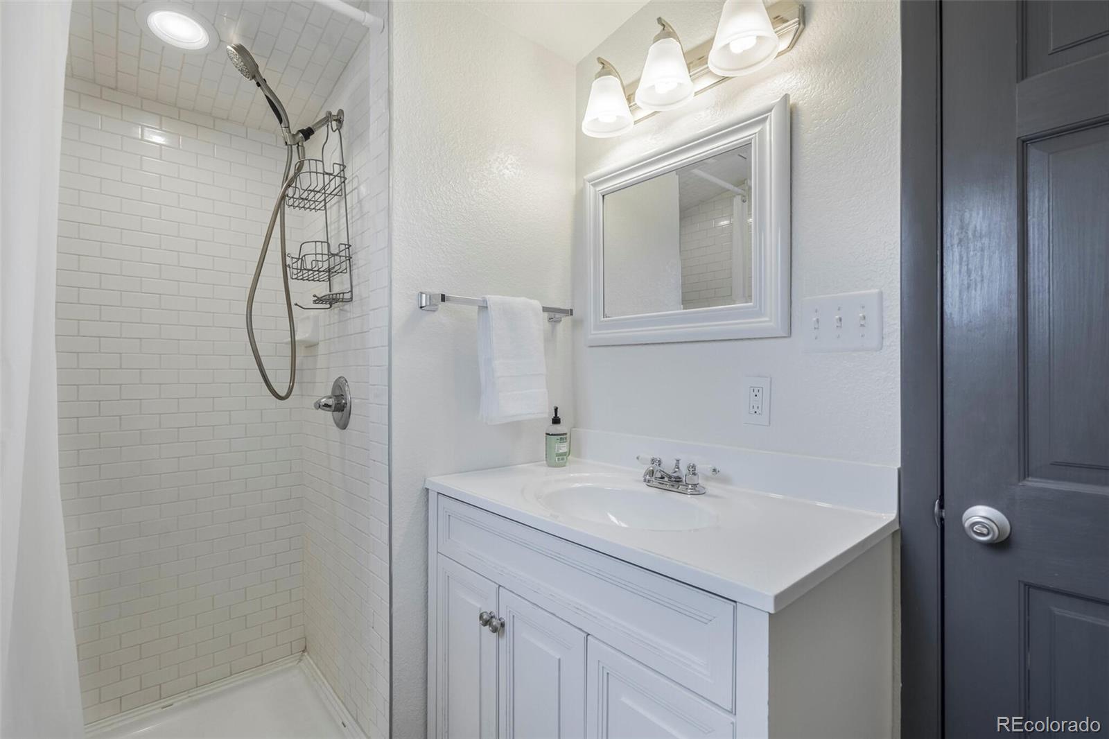MLS Image #15 for 6303 e iowa avenue,denver, Colorado
