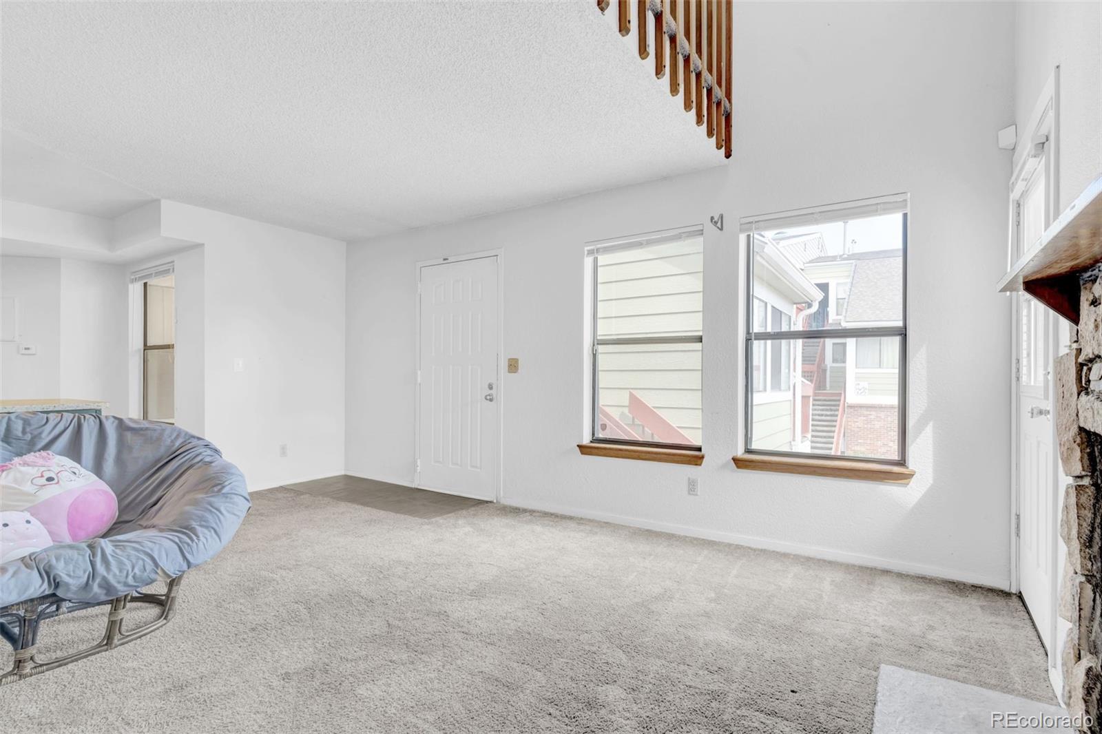 MLS Image #13 for 992 s dearborn way,aurora, Colorado