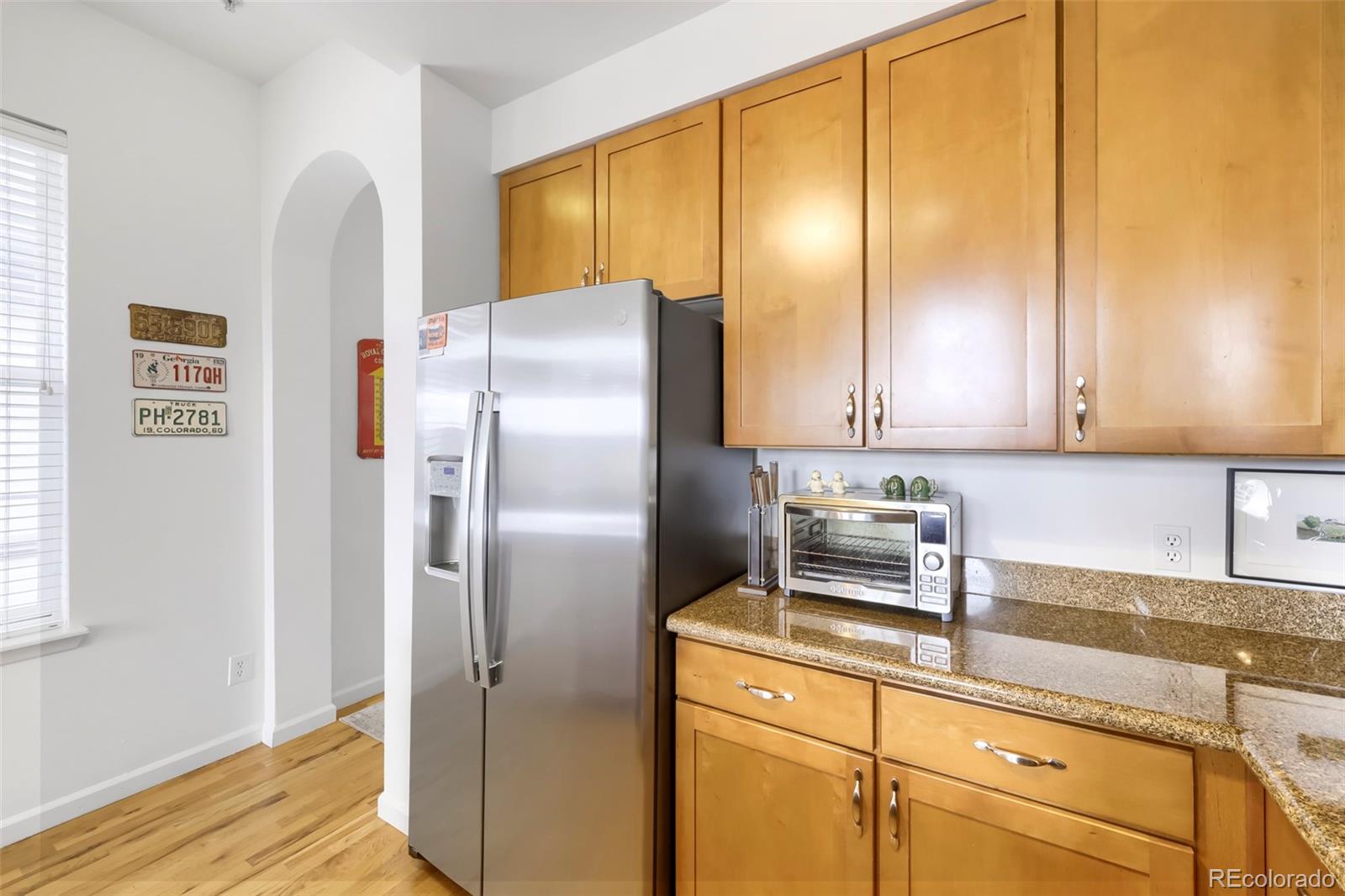 MLS Image #10 for 1489  steele street,denver, Colorado