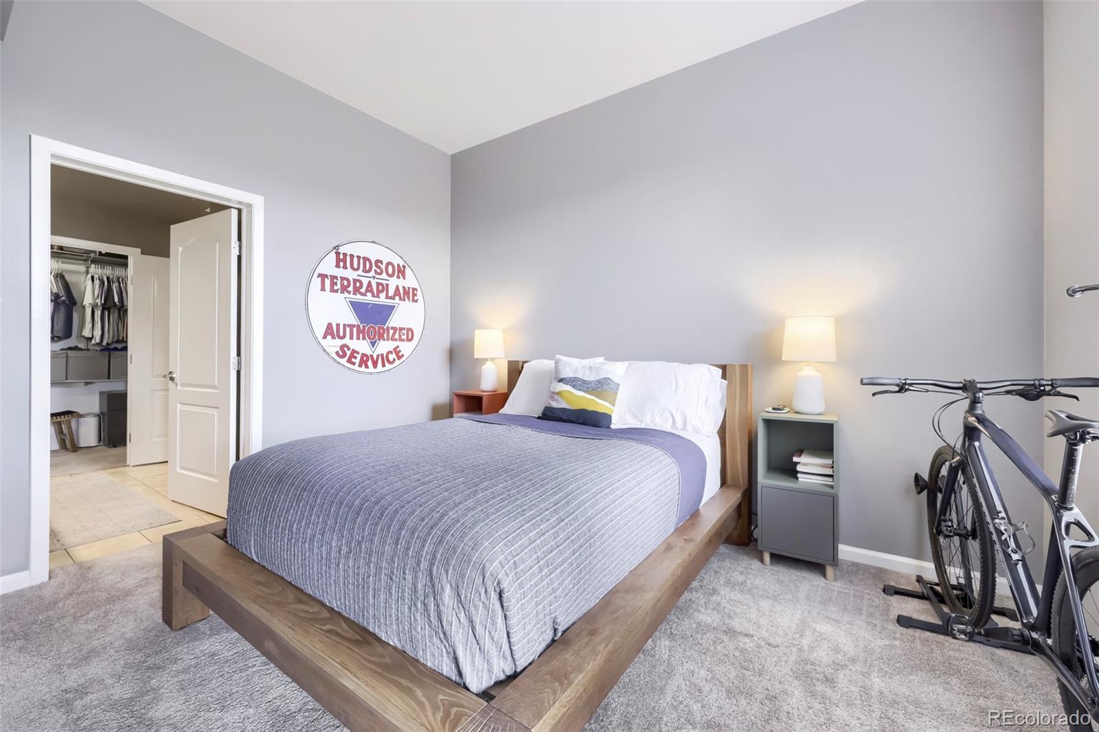 MLS Image #11 for 1489  steele street,denver, Colorado