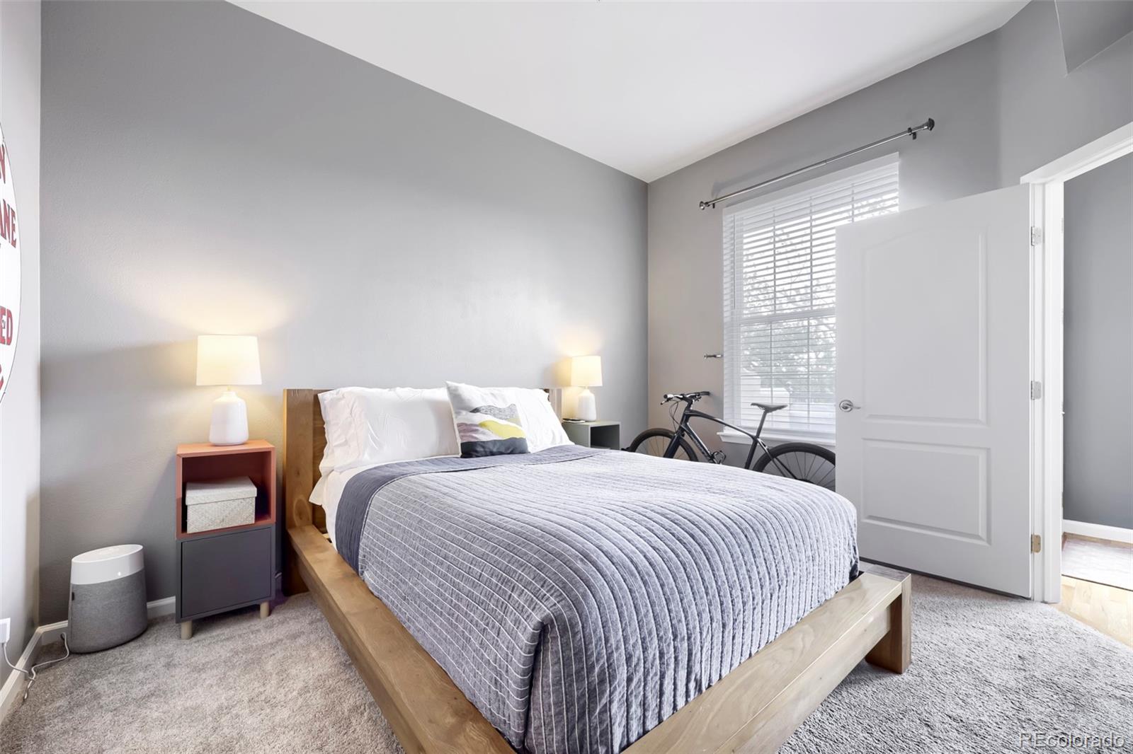 MLS Image #12 for 1489  steele street,denver, Colorado