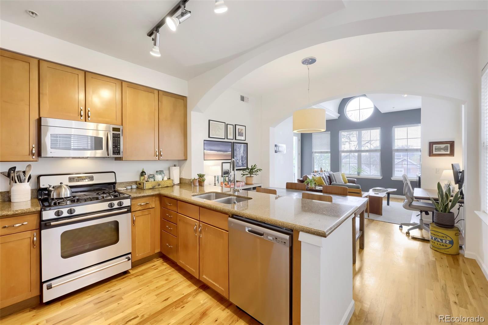 MLS Image #2 for 1489  steele street,denver, Colorado