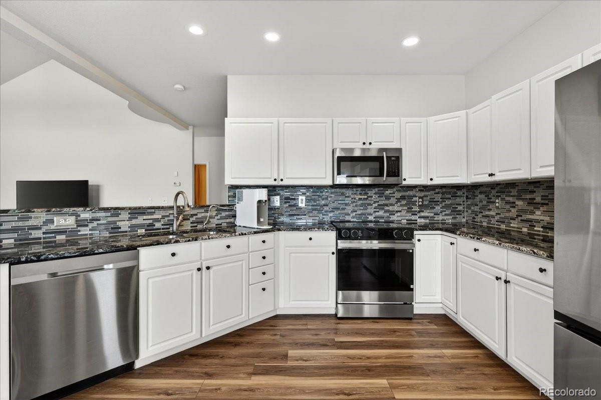 MLS Image #13 for 9477  burgundy circle,highlands ranch, Colorado