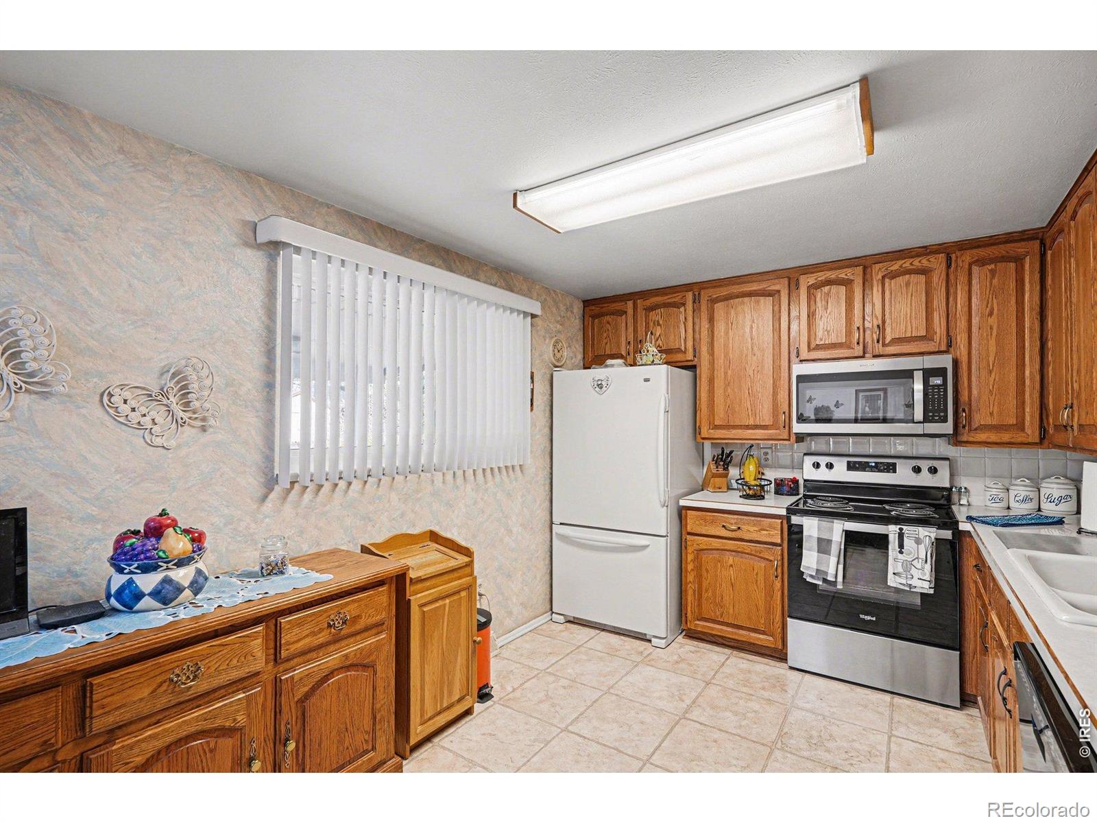 MLS Image #8 for 12955 e center avenue,aurora, Colorado