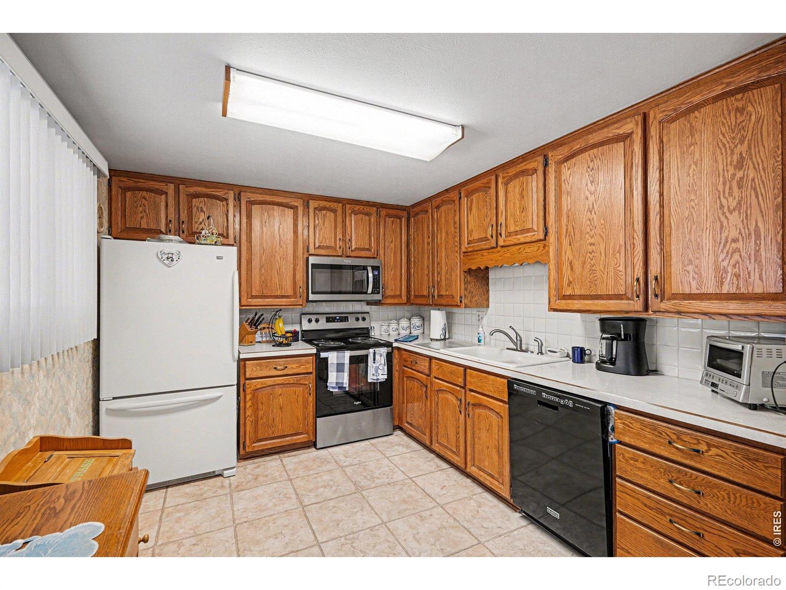 MLS Image #9 for 12955 e center avenue,aurora, Colorado