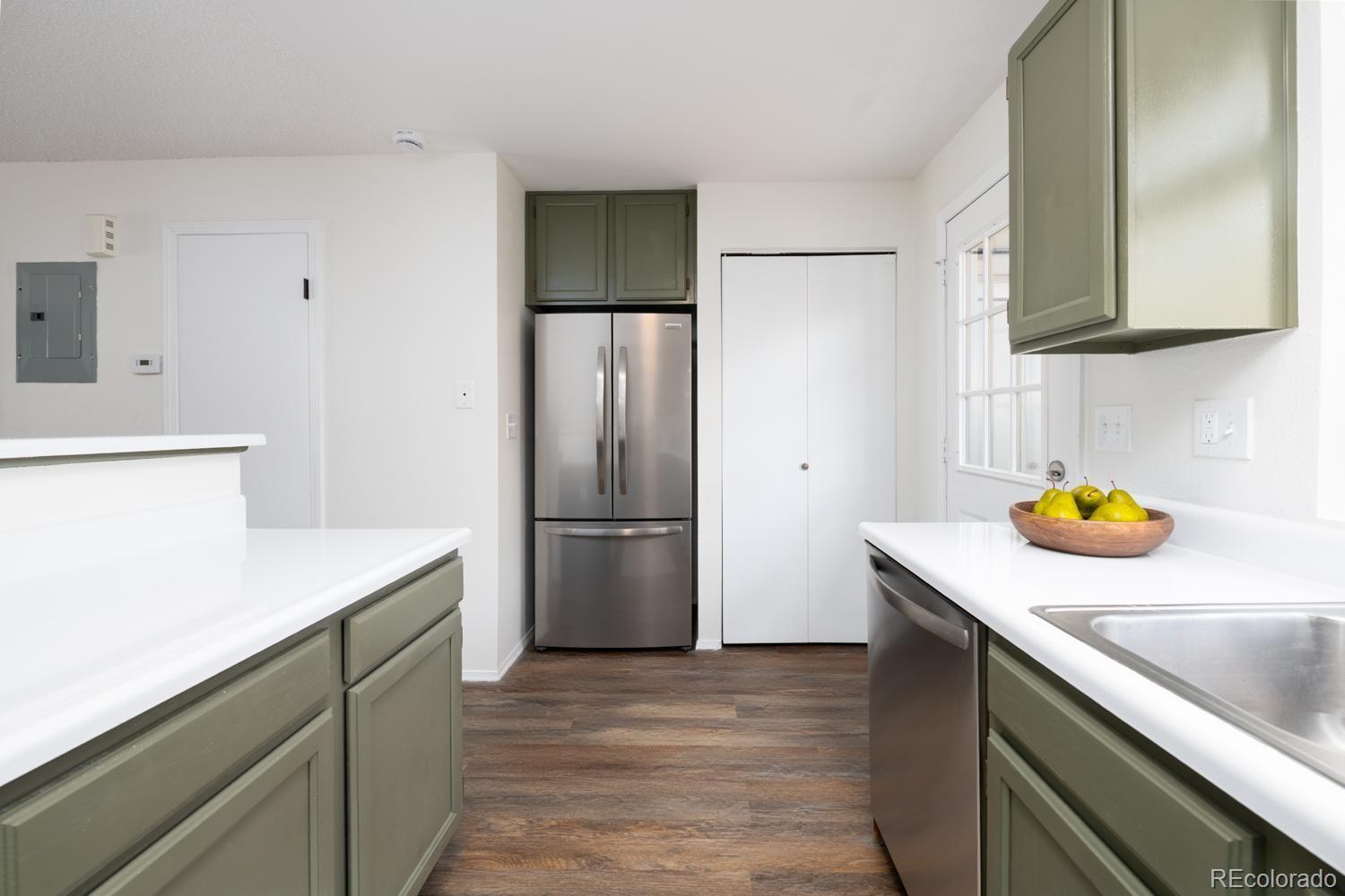 MLS Image #12 for 4501 s crystal way,aurora, Colorado