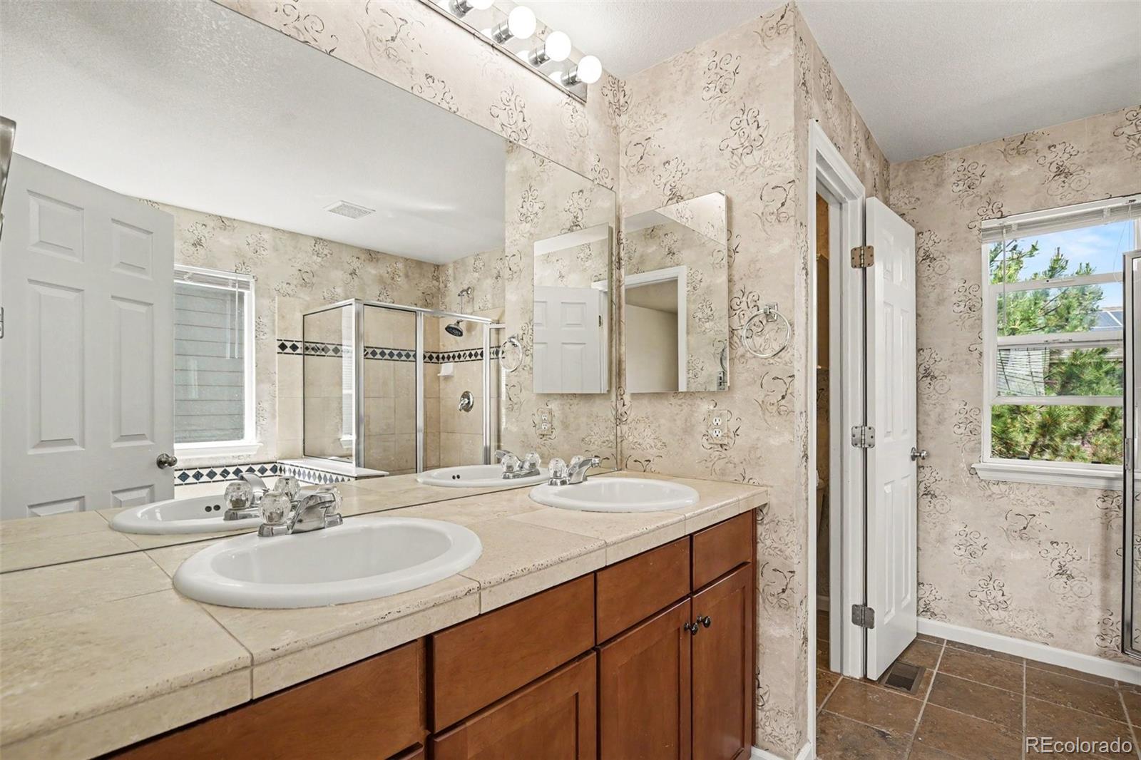 MLS Image #18 for 23502 e alabama drive,aurora, Colorado
