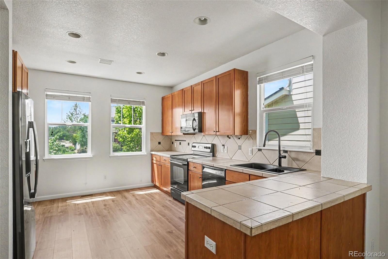 MLS Image #2 for 23502 e alabama drive,aurora, Colorado