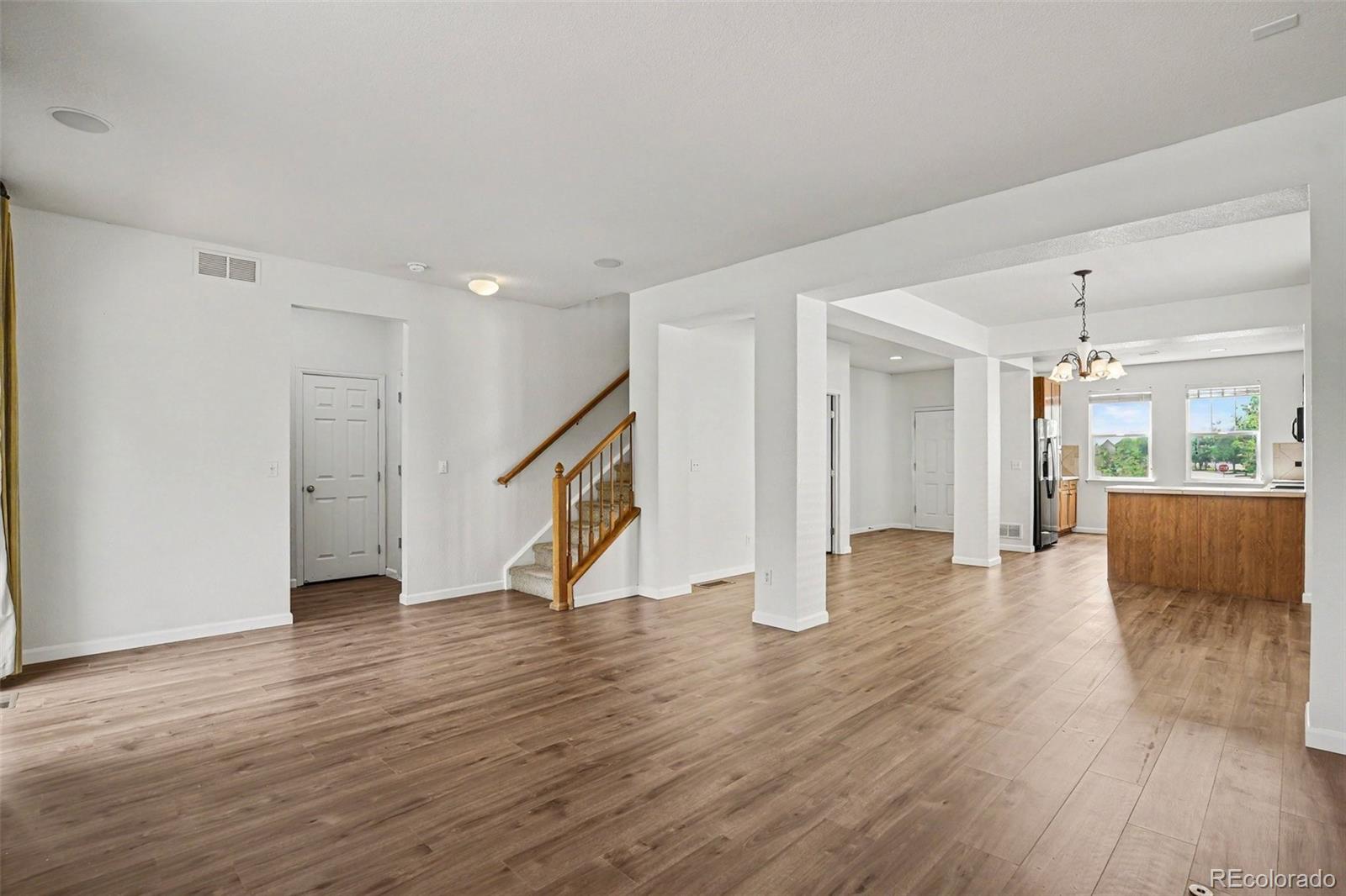 MLS Image #8 for 23502 e alabama drive,aurora, Colorado