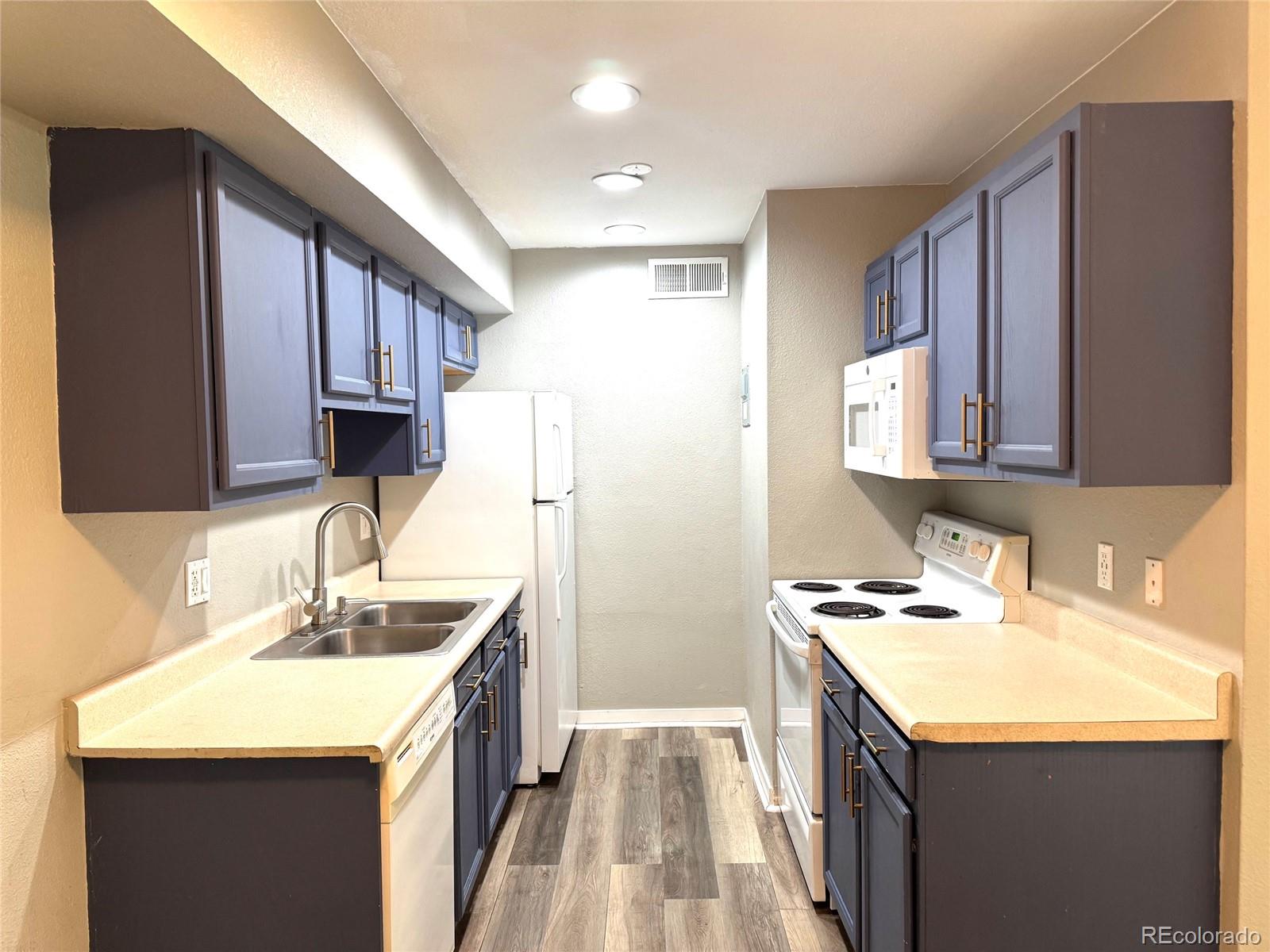 MLS Image #6 for 10211  ura lane 4-107,thornton, Colorado