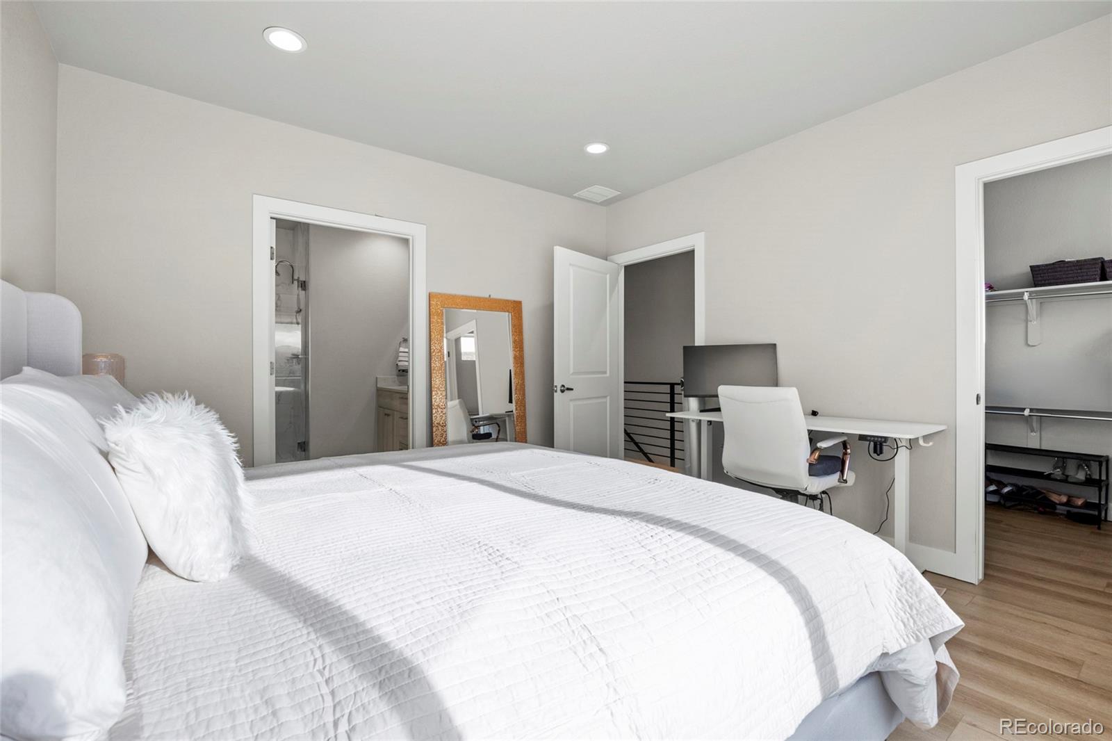 MLS Image #18 for 4731 e iliff avenue,denver, Colorado