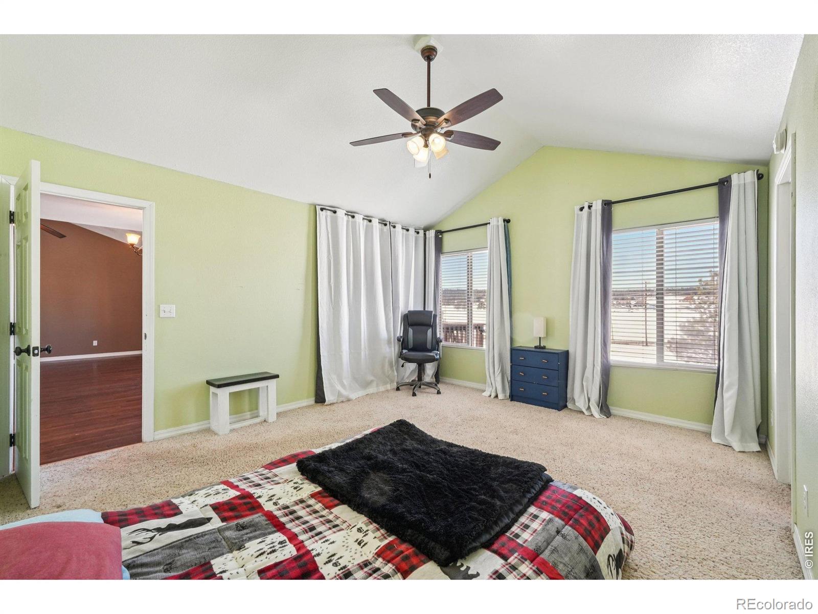 MLS Image #24 for    ,, Colorado