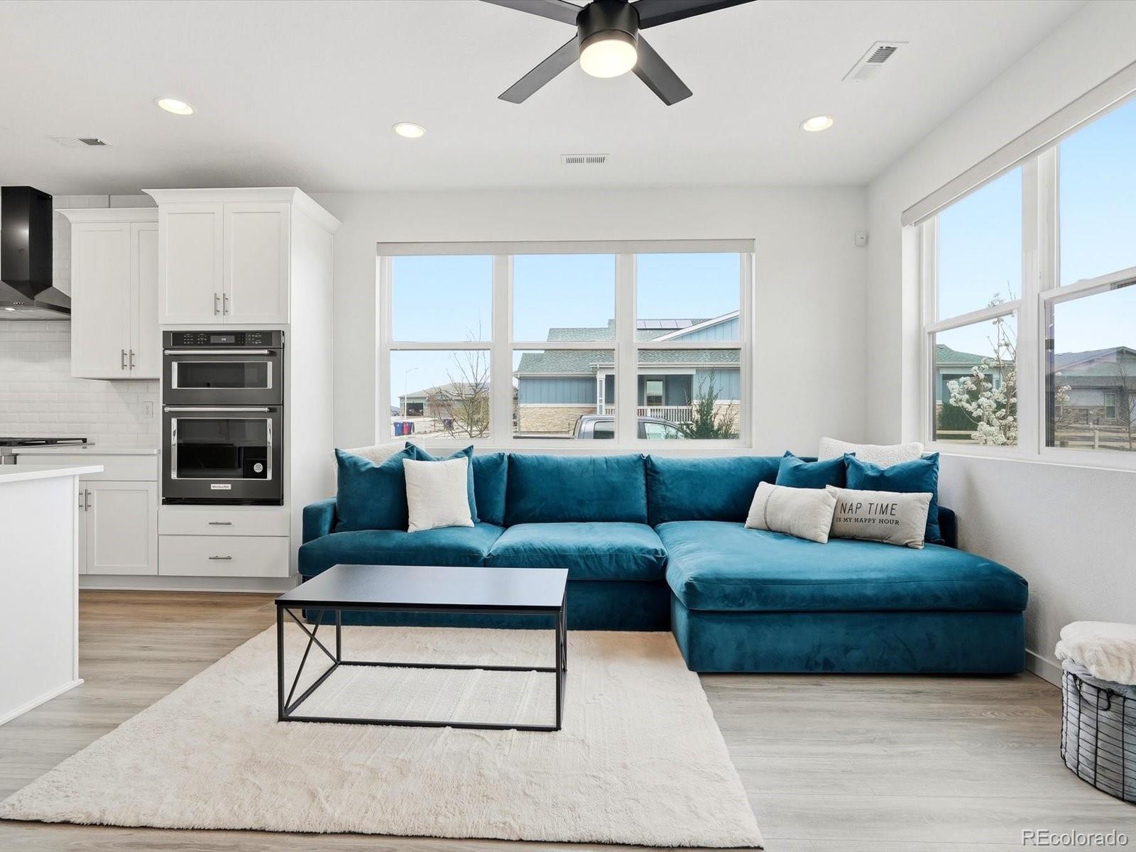 MLS Image #13 for 7820  horsebrush lane,littleton, Colorado