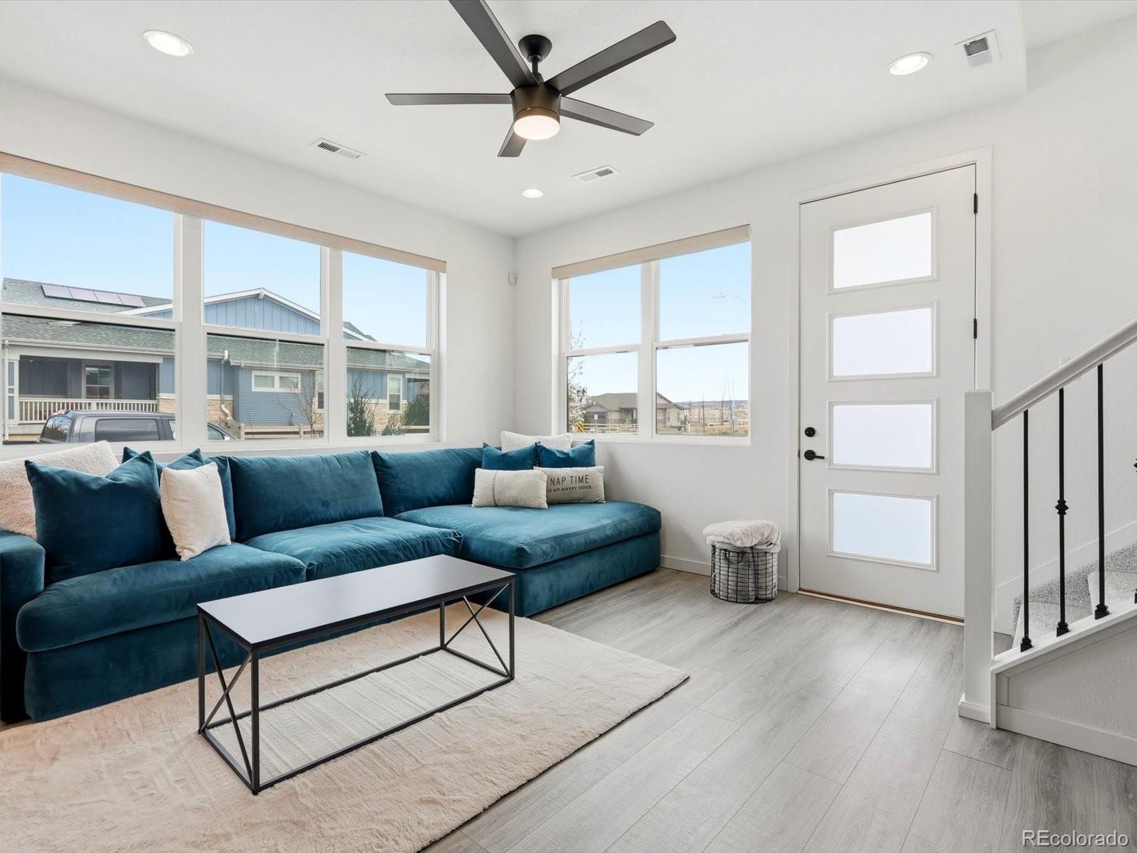 MLS Image #3 for 7820  horsebrush lane,littleton, Colorado
