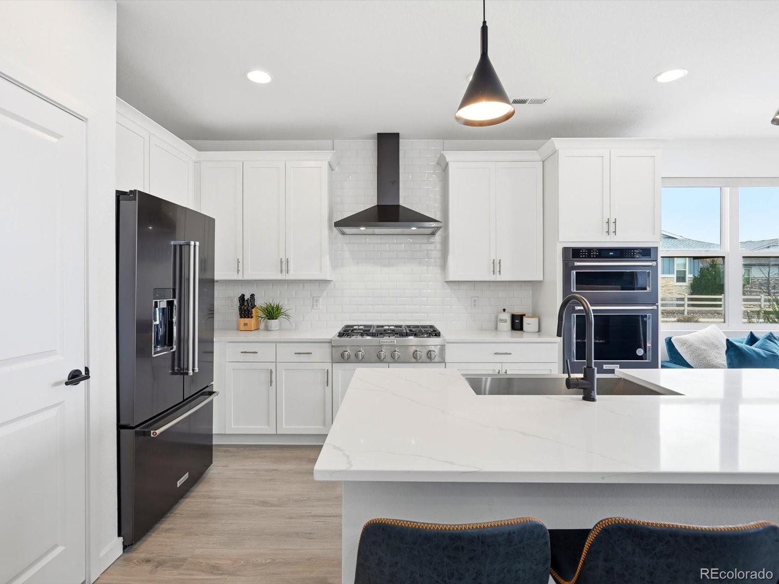 MLS Image #7 for 7820  horsebrush lane,littleton, Colorado