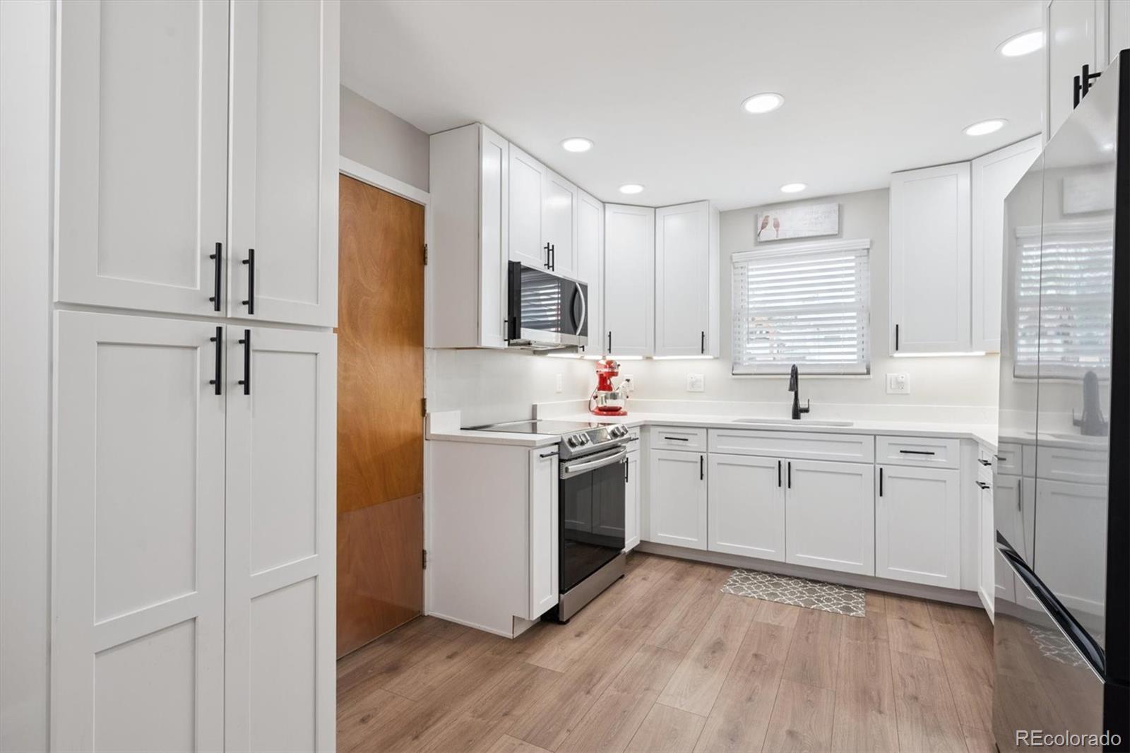 MLS Image #4 for 11675  fowler drive,northglenn, Colorado