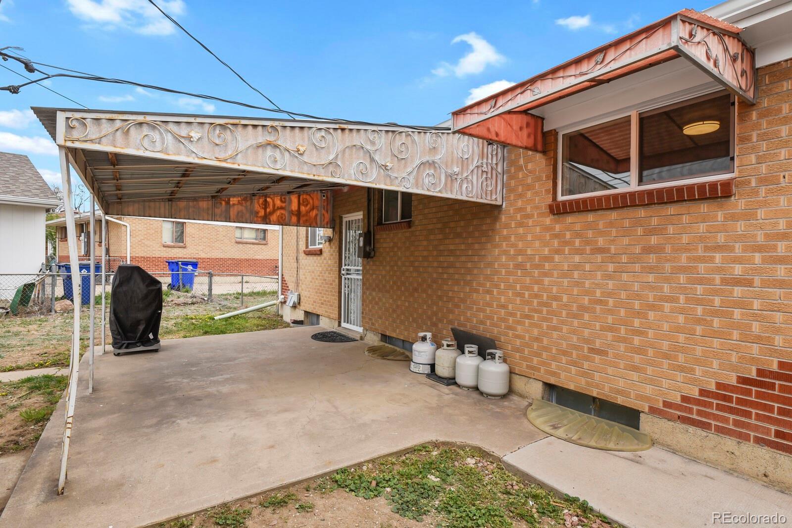 MLS Image #28 for 7201  avrum drive,denver, Colorado