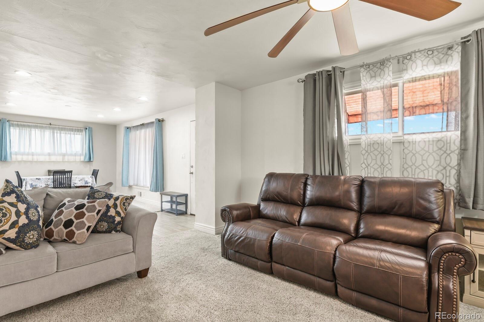 MLS Image #6 for 7201  avrum drive,denver, Colorado