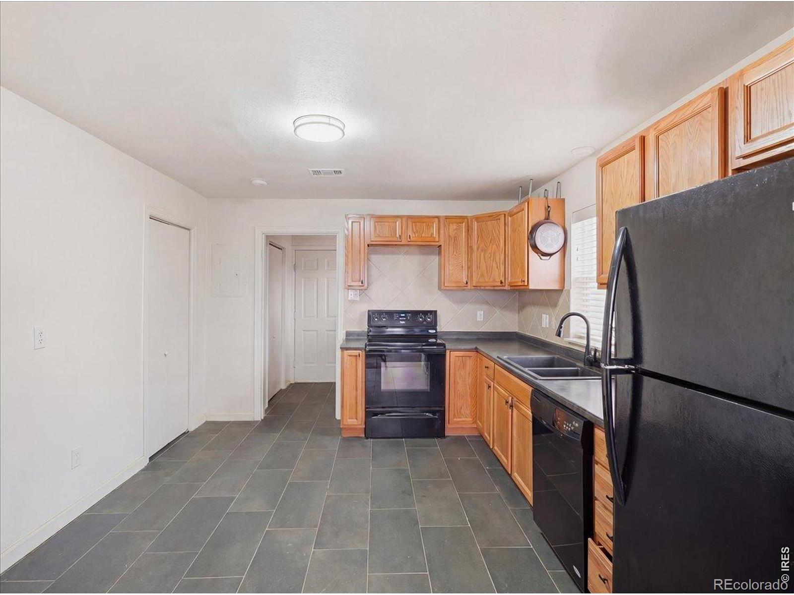 MLS Image #5 for 33076  county road 43 ,greeley, Colorado