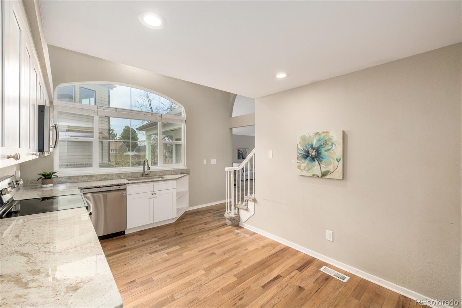 MLS Image #11 for 1116 s rifle circle,aurora, Colorado