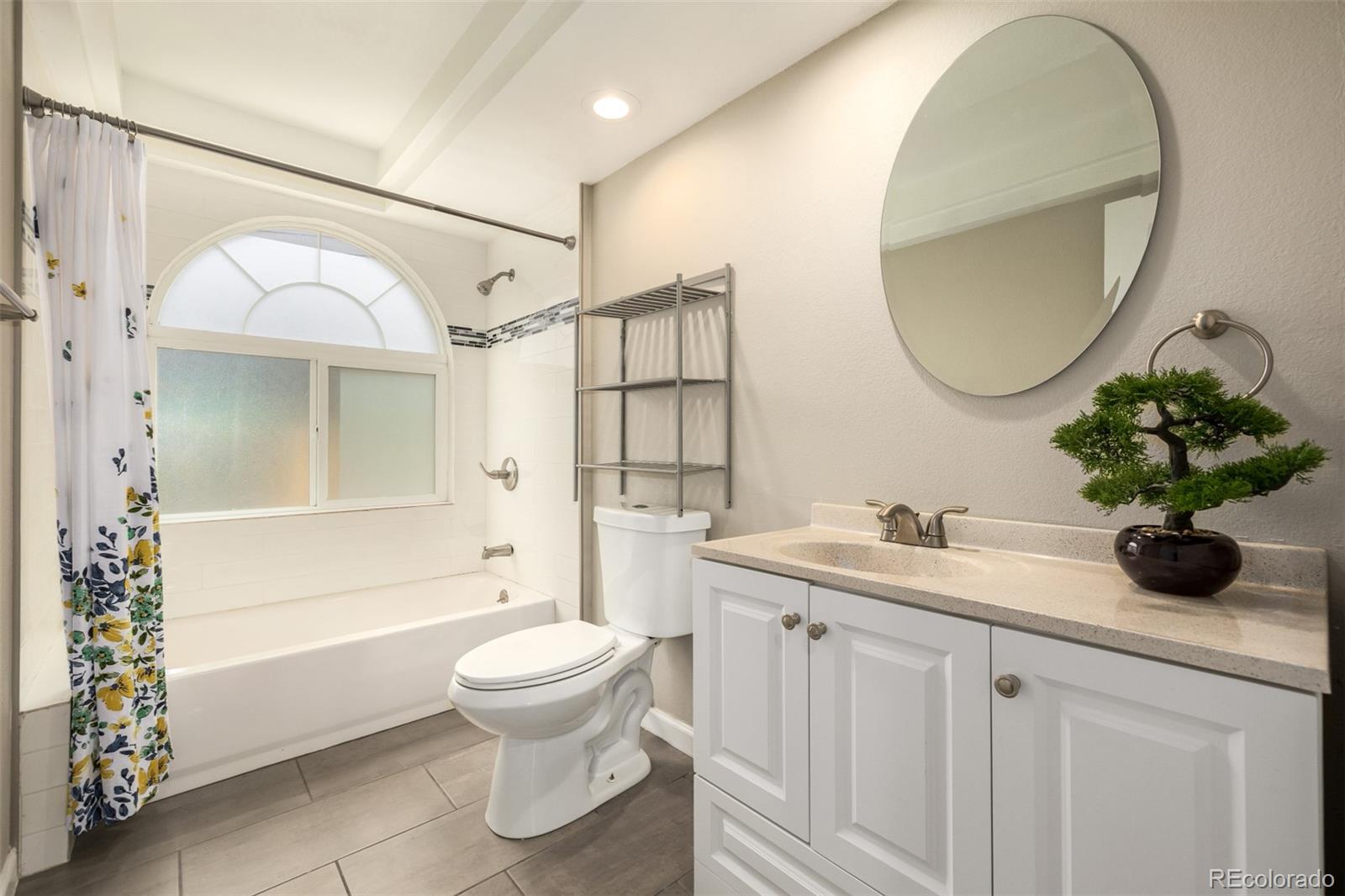 MLS Image #16 for 1116 s rifle circle,aurora, Colorado